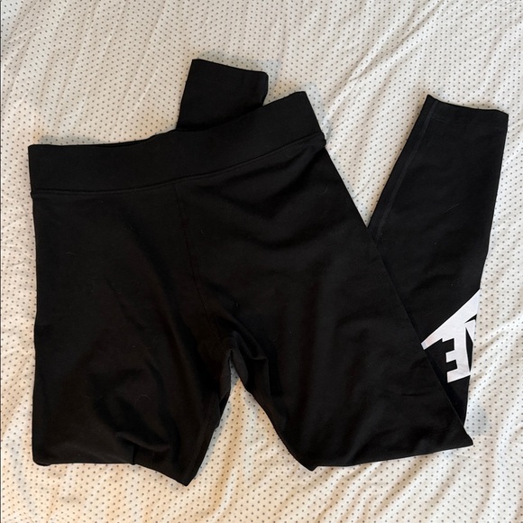 Nike Pants - NikeBlack Leggings